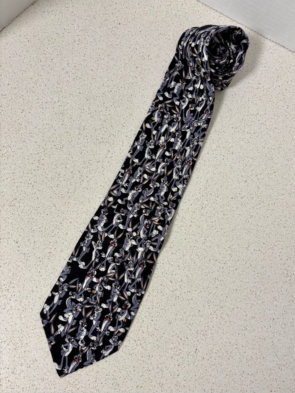 Vintage Looney Tunes Bugs Bunny Silk Tie